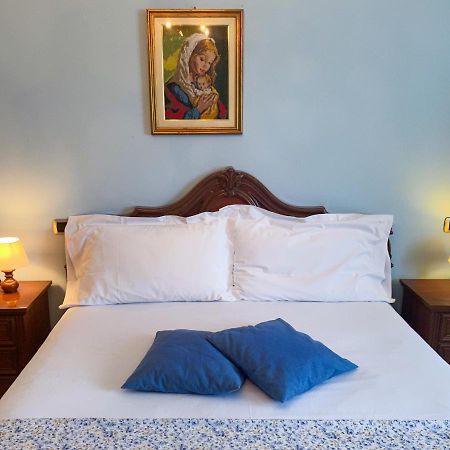 Appartamento Sunny House Diano dʼAlba Esterno foto