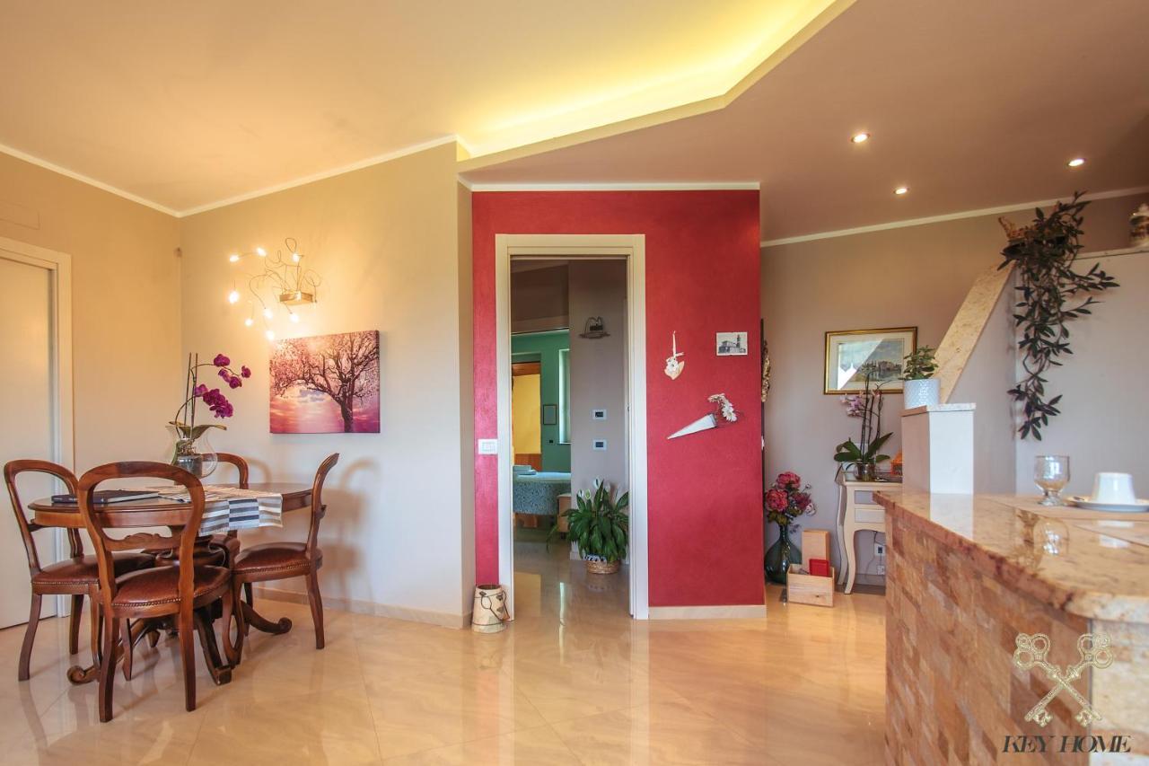 Appartamento Sunny House Diano dʼAlba Esterno foto