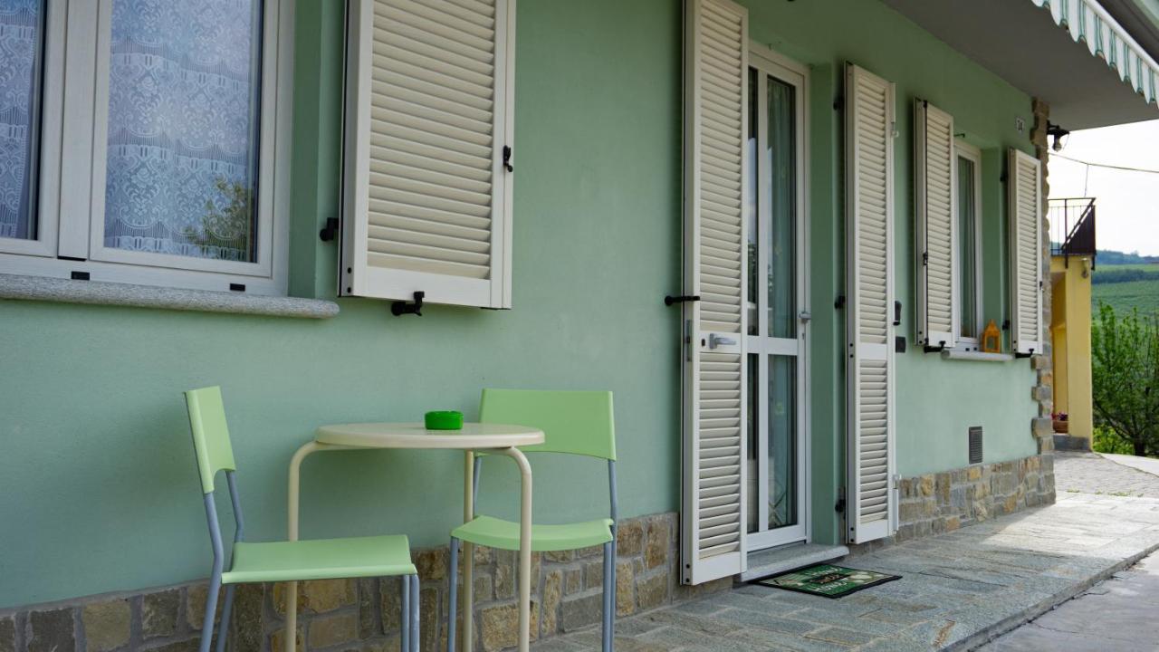 Appartamento Sunny House Diano dʼAlba Esterno foto