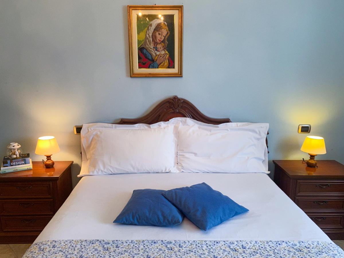 Appartamento Sunny House Diano dʼAlba Esterno foto